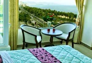 Ngoc Khanh Hotel 2*