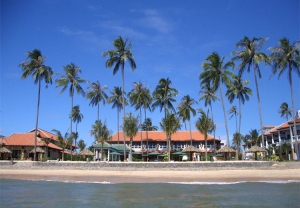 Dynasty Resort 3*