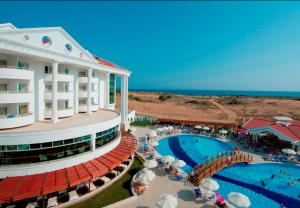 Roma Beach Resort & Spa 5*
