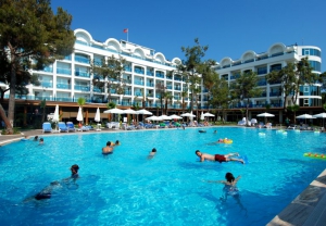 Maya World Hotel 3*