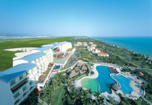 Days Hotel & Suites Sanya Resort 5*