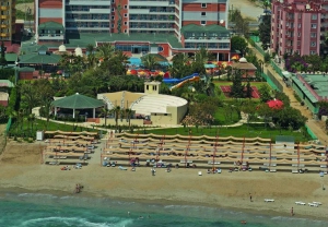 Insula Resort & Spa 5*