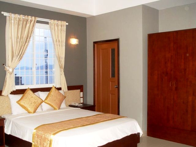 Ocean Bay Hotel 2*