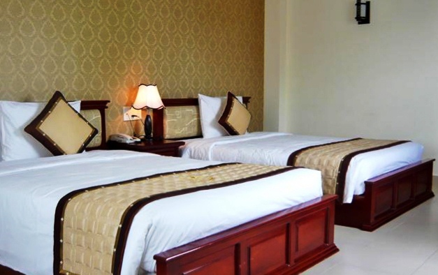 Sunny Hotel 3*