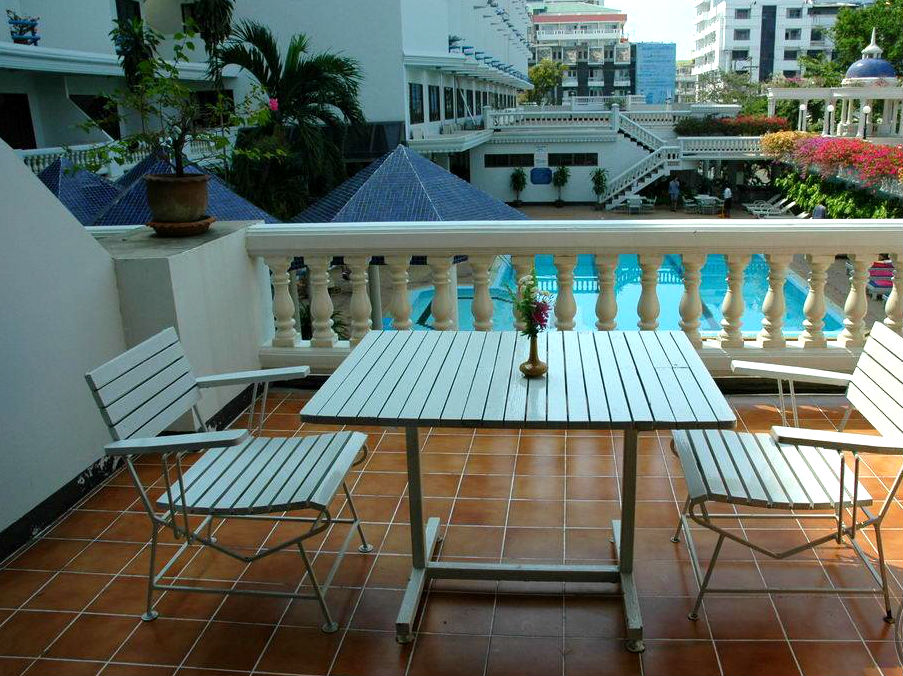 Caesar Palace Hotel 3*