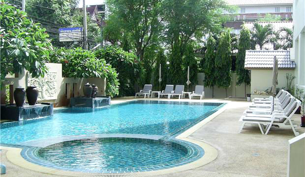 Crown Pattaya Beach 3*