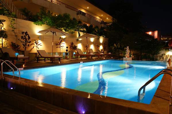 Bella Villa Metro 3*
