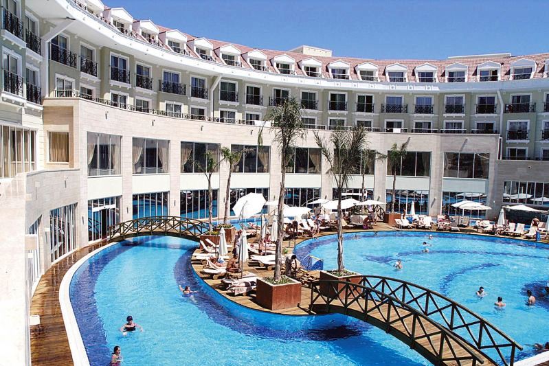 Meder Resort Hotel 5*