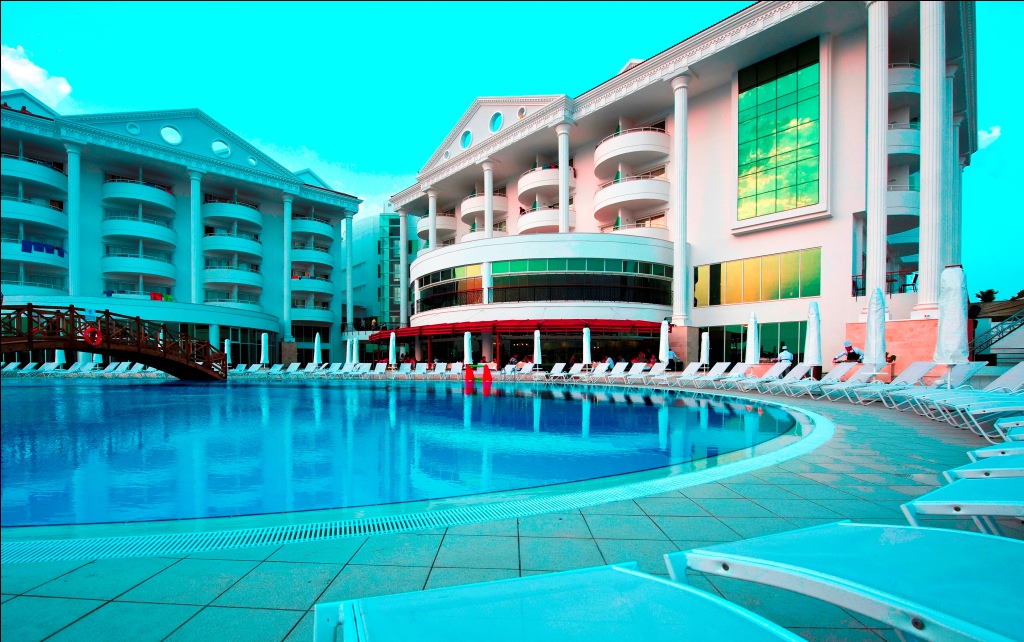 Roma Beach Resort & Spa 5*