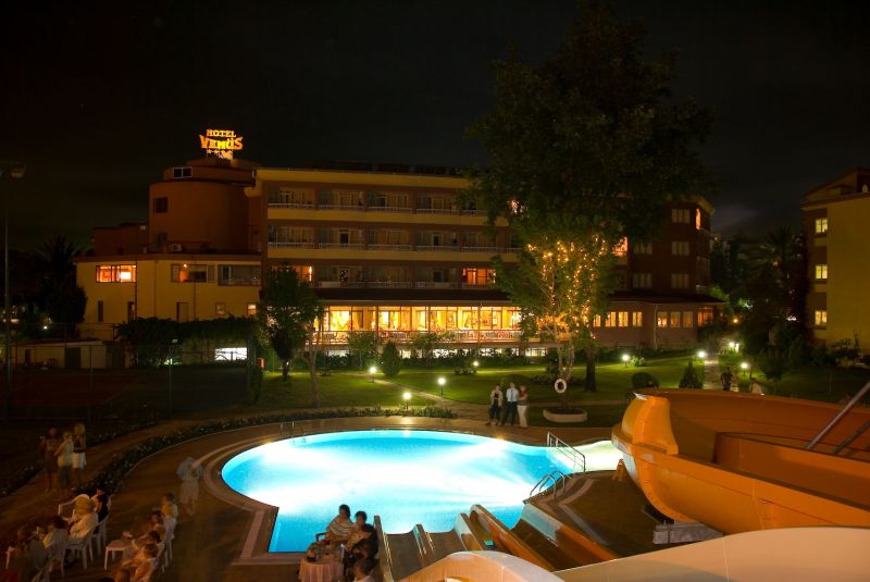 Venus Hotel 4*