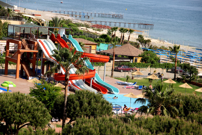 Club Turtas Beach Hotel 4*
