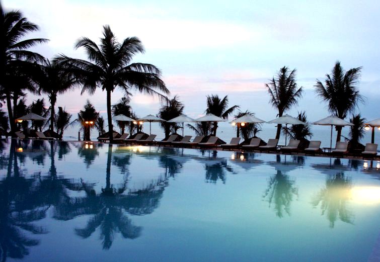 Sea Lion Beach Resort & Spa 4*