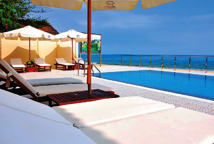 Swiss Village Resort & Spa 4*