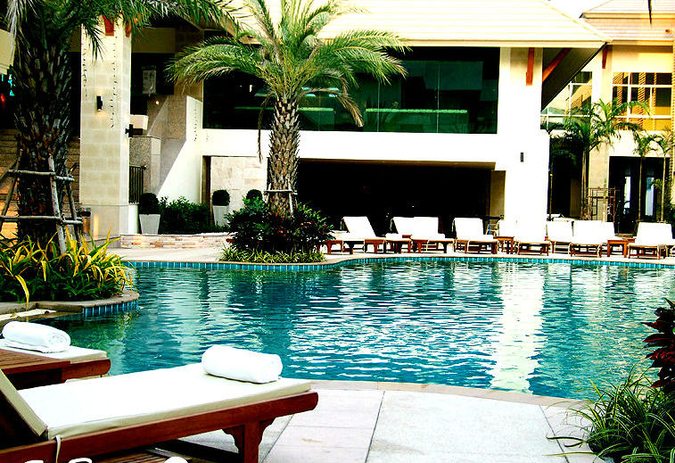 Sea Breeze Jomtien Resort 3*