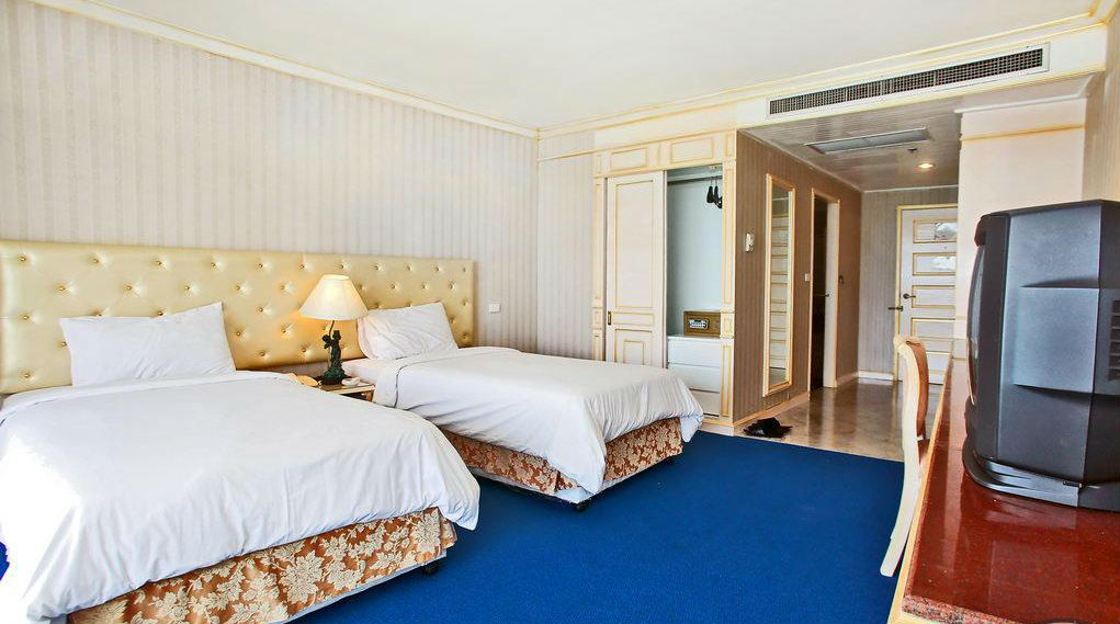 Adriatic Palace 4* 