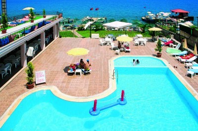Belport Beach 4*