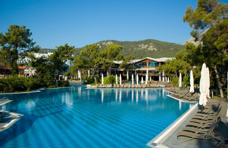 Rixos Sungate 5*