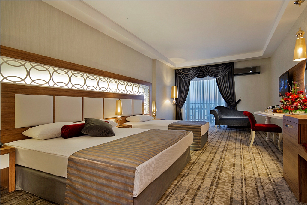 Justiniano Deluxe Resort 5*