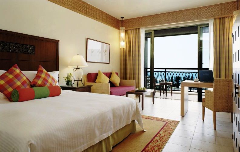 Sanya Marriott Resort & Spa 5*
