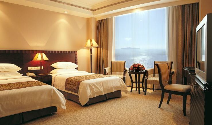 Baohong Hotel Sanya 4*