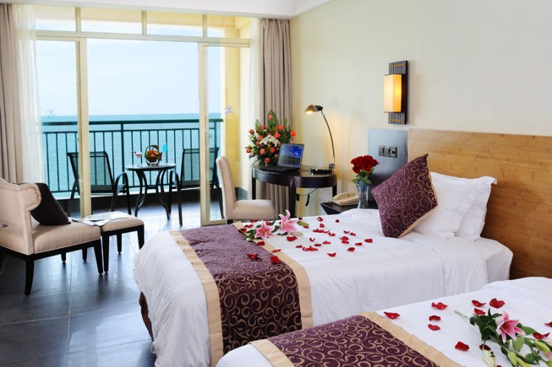 Shengyi Holiday Villa Hotel & Suites 4*