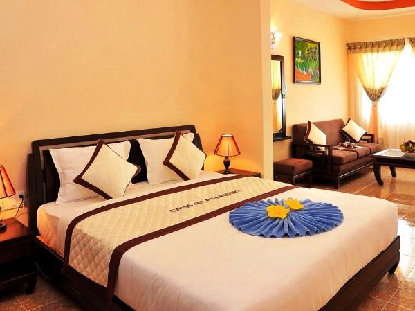 Swiss Village Resort & Spa 4*