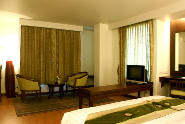 Aiyara Palace Hotel 3*