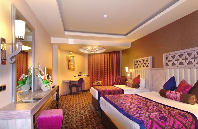 Royal Alhambra Palace 5*
