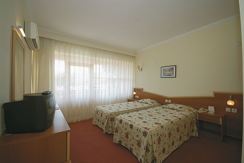 Venus Hotel 4*