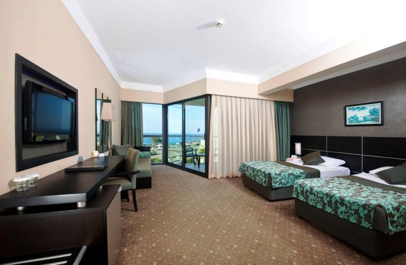 Limak Atlantis De Luxe Hotel & Resort 5*