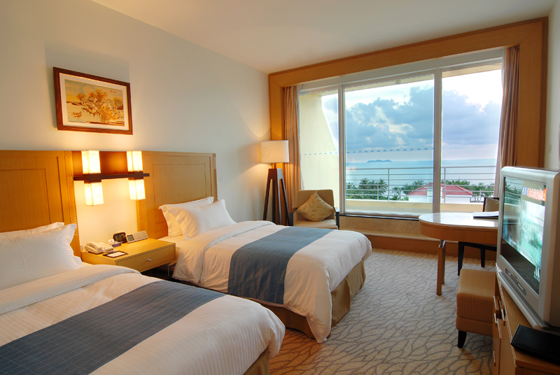 Days Hotel & Suites Sanya Resort 5*